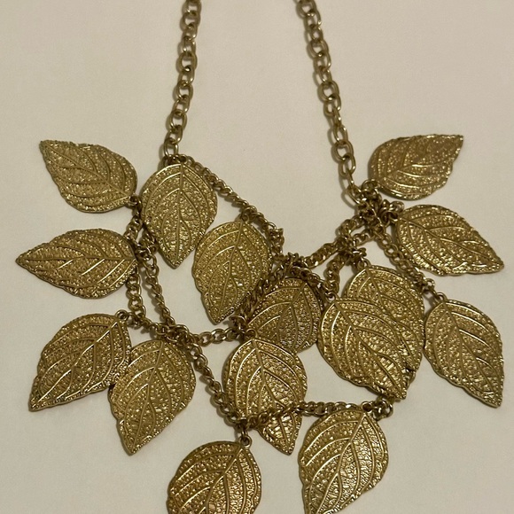 Gold-Toned Statement Necklace for Women - Vintage-Style Gold Leaf Design - Picture 9 of 16